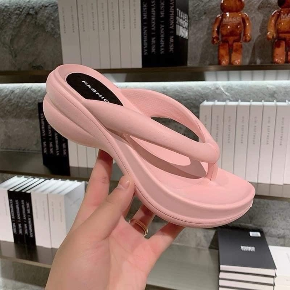 Summer flip flop sandals